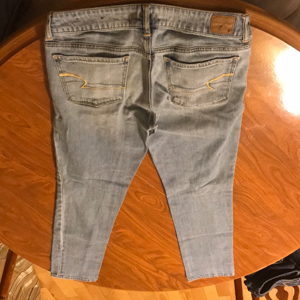 American Eagle jeans size 6